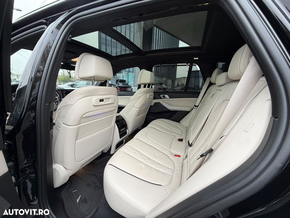 BMW X5 M M50d - 12
