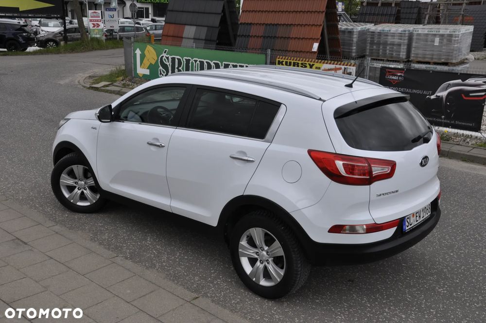 Kia Sportage 2.0 CRDI M - 5