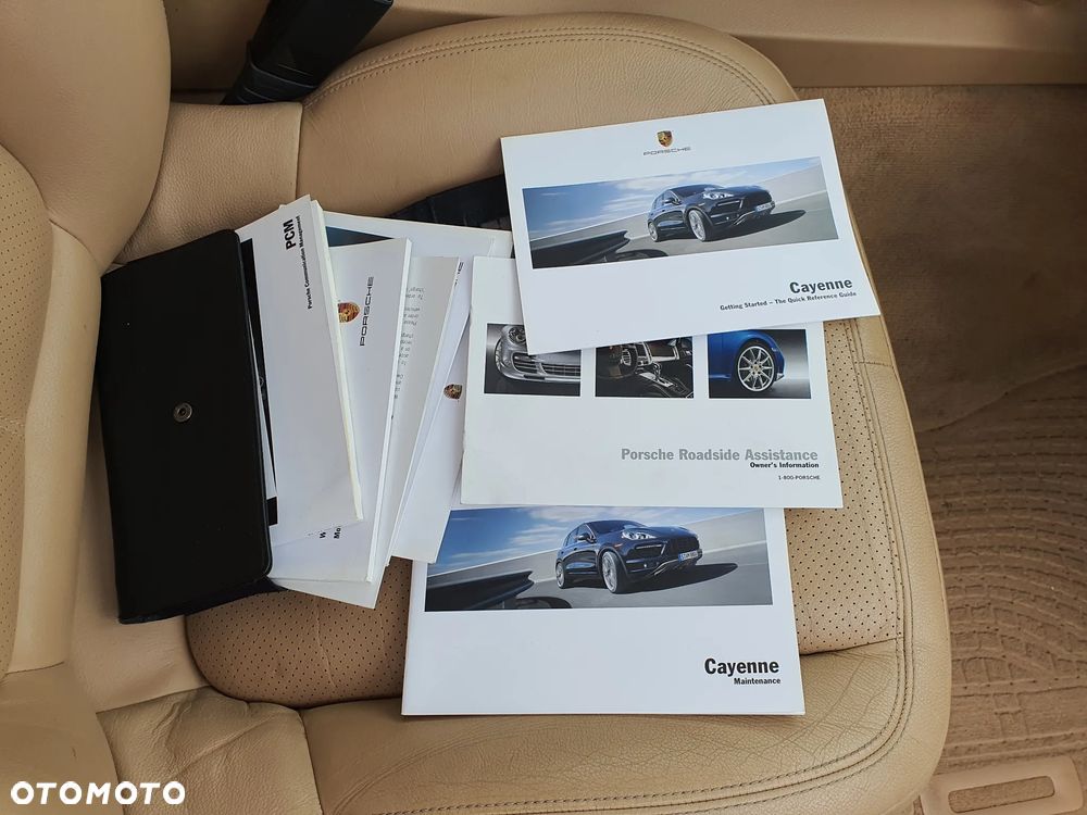 Porsche Cayenne - 16