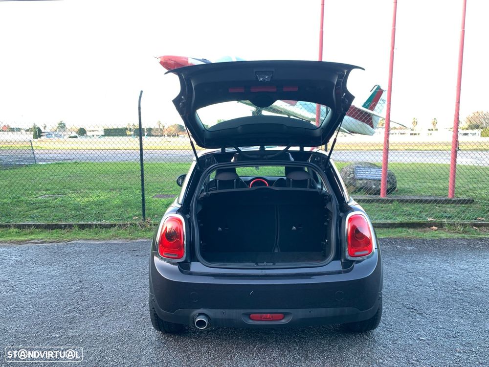 MINI 3 Portas One D - 47