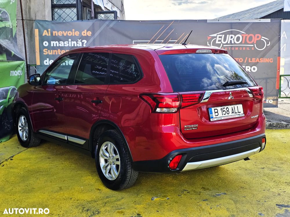 Mitsubishi Outlander 2.2 Litre DI-D AWD Intense - 7