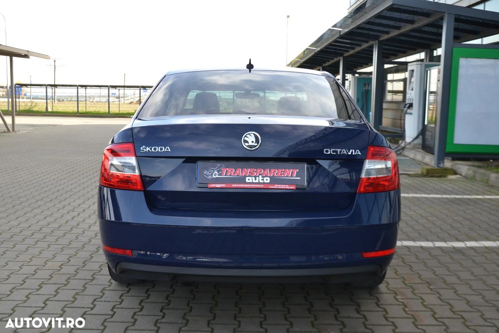 Skoda Octavia 2.0 TDI DSG Style - 7