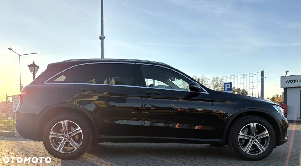 Mercedes-Benz GLC 220 d 4-Matic - 5