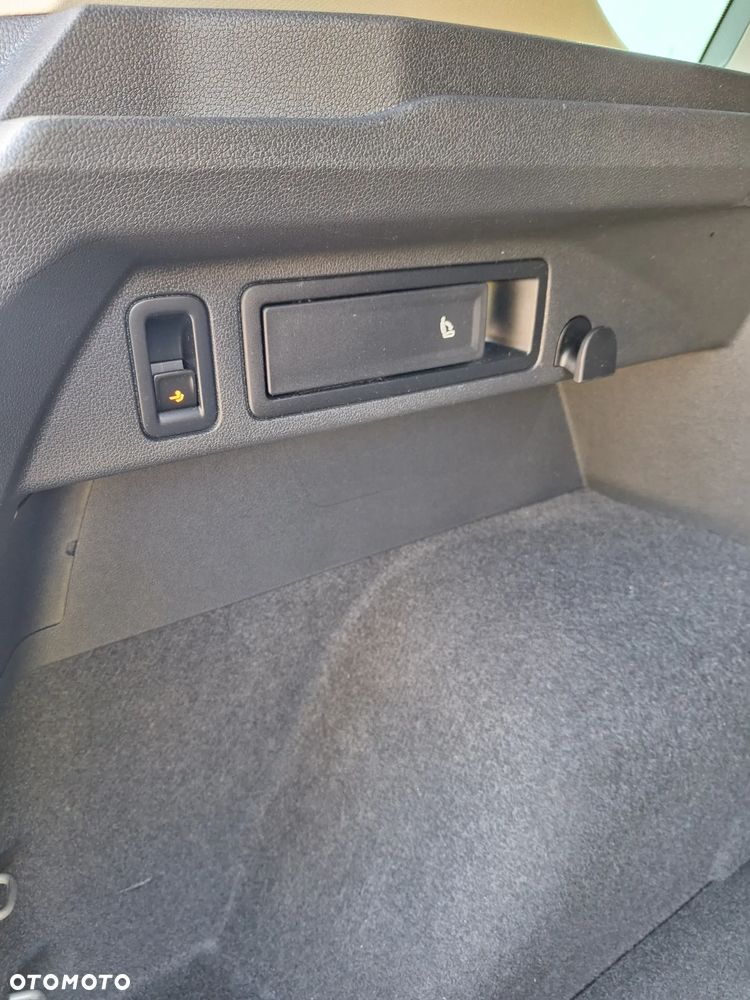 Volkswagen Tiguan - 5
