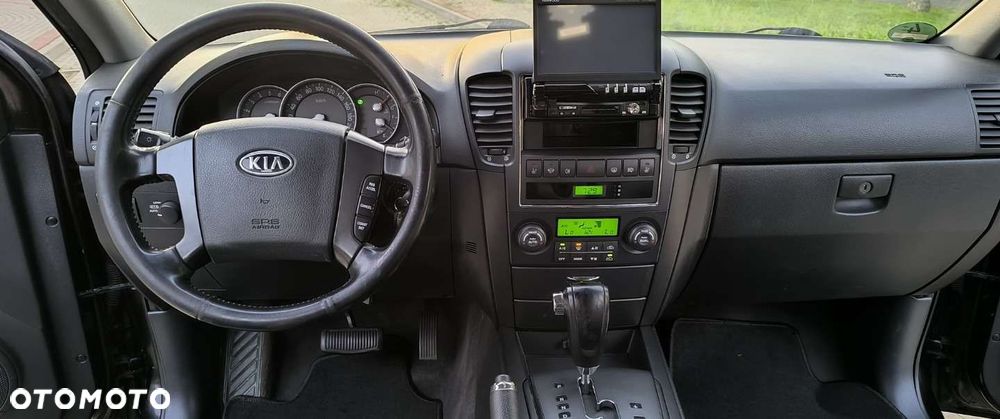 Kia Sorento - 23