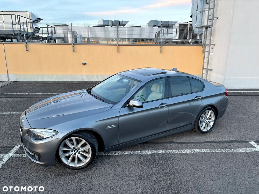 BMW Seria 5 520d xDrive - 5