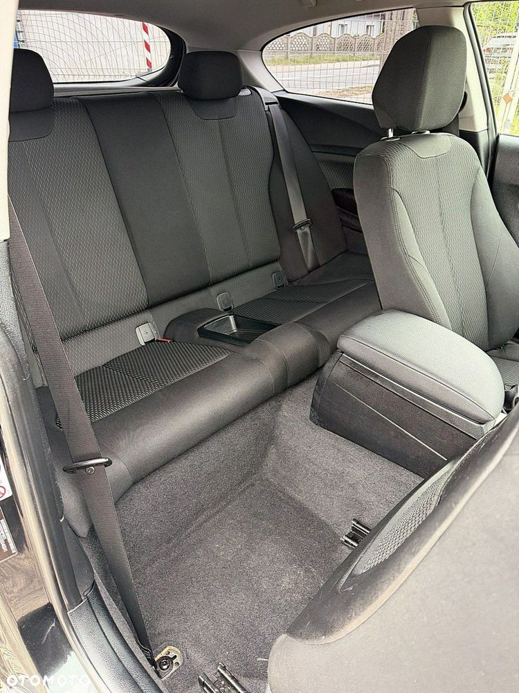 BMW Seria 1 - 13
