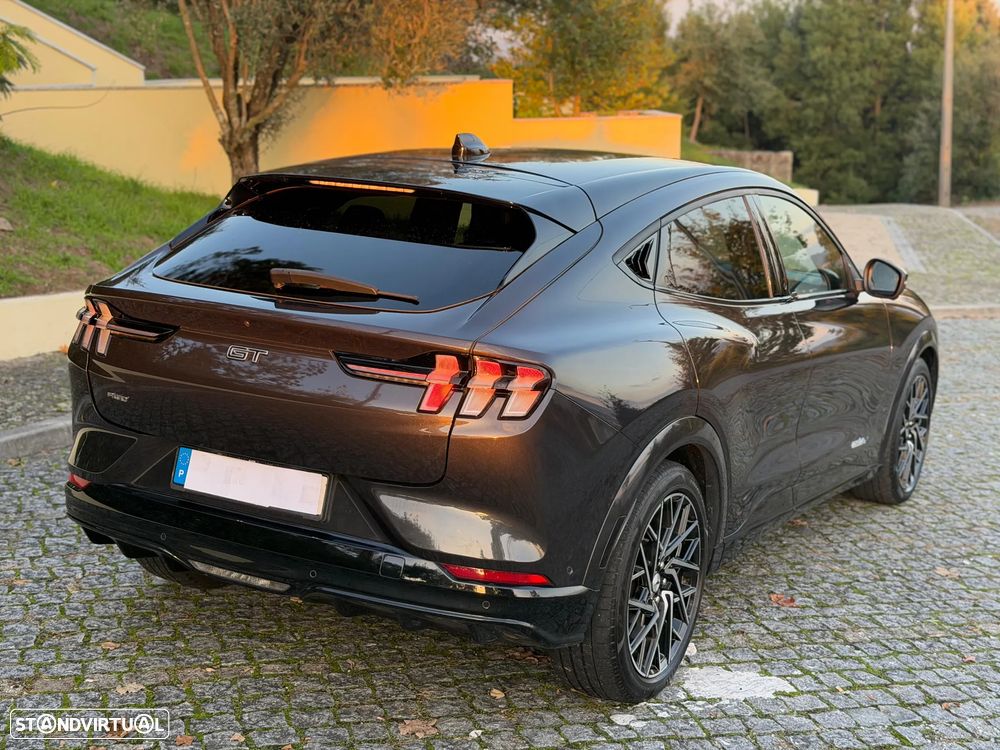 Ford Mustang Mach-E 98.7 kWh GT AWD - 17