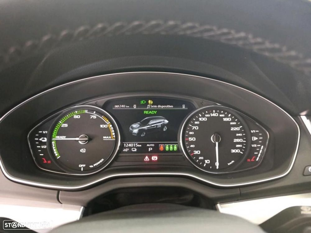 Audi Q5 Sportback 50 TFSIe quattro Advance S tronic - 4