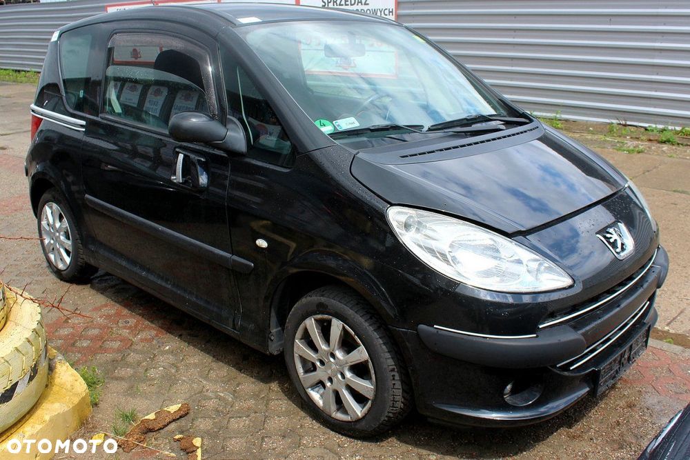 Peugeot 1007 2005 1.4i KFV Minivan 3-drzwi (MASKA, ZDERZAK, LAMPA, BŁOTNIK, DRZWI, SZYBA, FOTEL) - 4