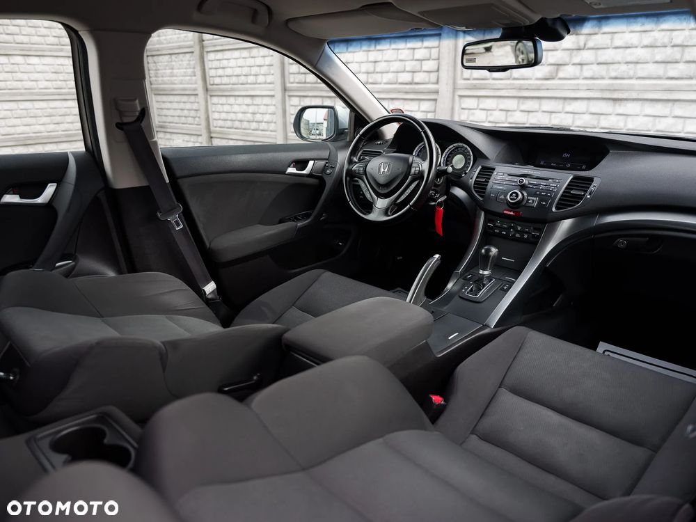 Honda Accord 2.0 Automatik Elegance - 17