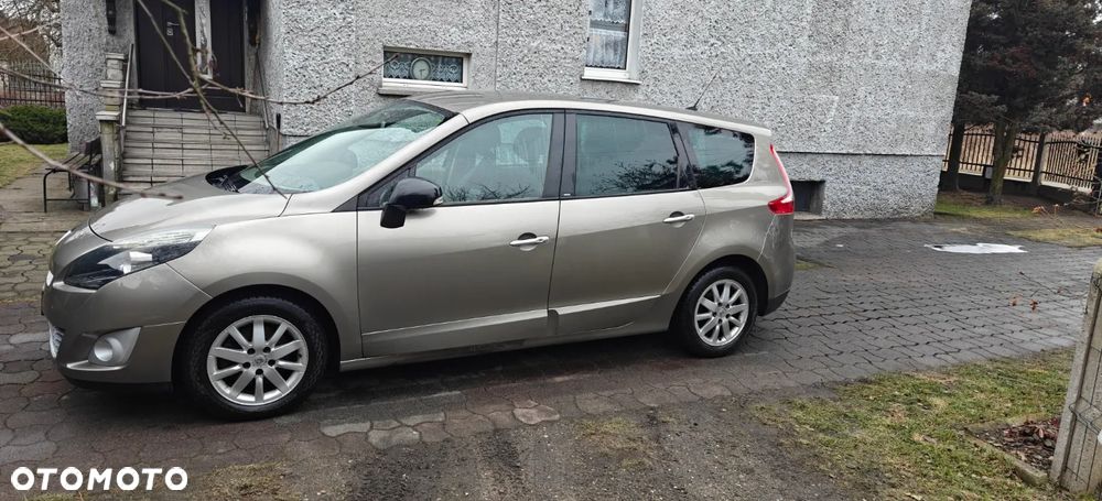 Renault Scenic 1.9 dCi Privilege - 14