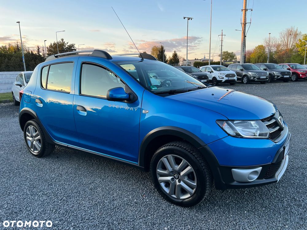 Dacia Sandero Stepway TCe 90 (S&S) Celebration - 12