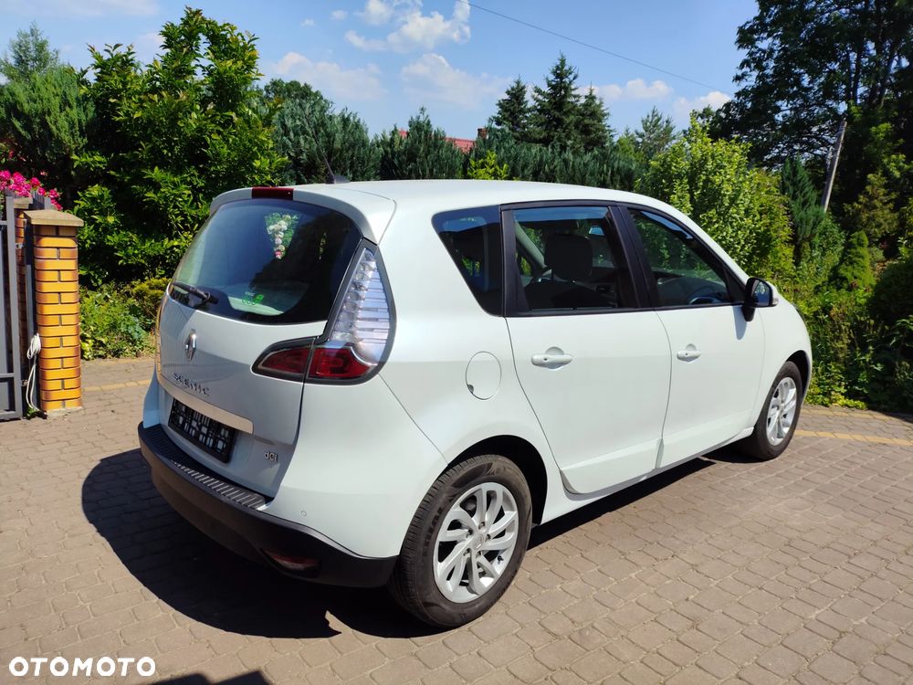 Renault Scenic - 13