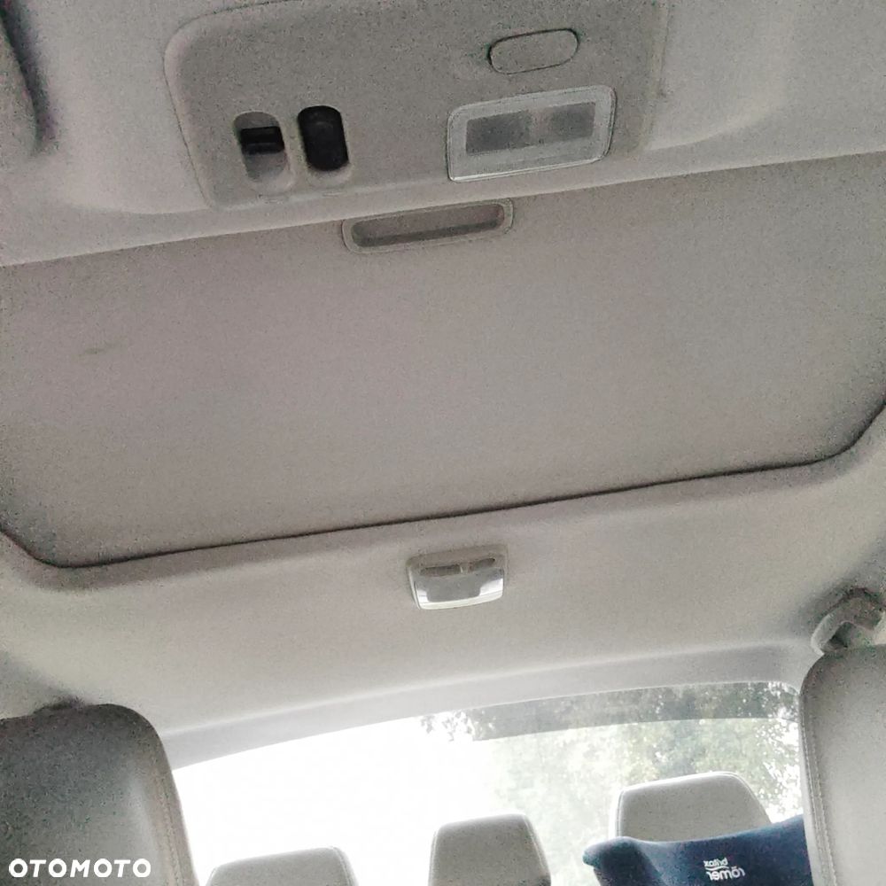 Nissan Maxima QX 3.0 - 16