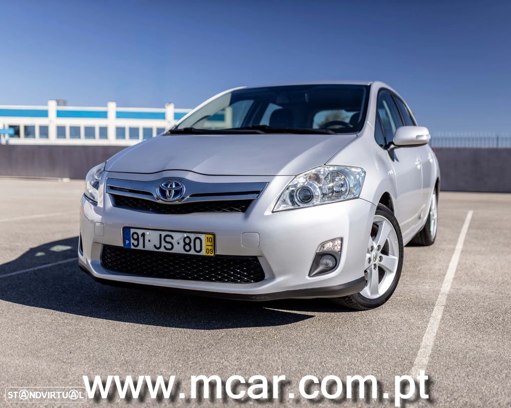 Toyota Auris - 1