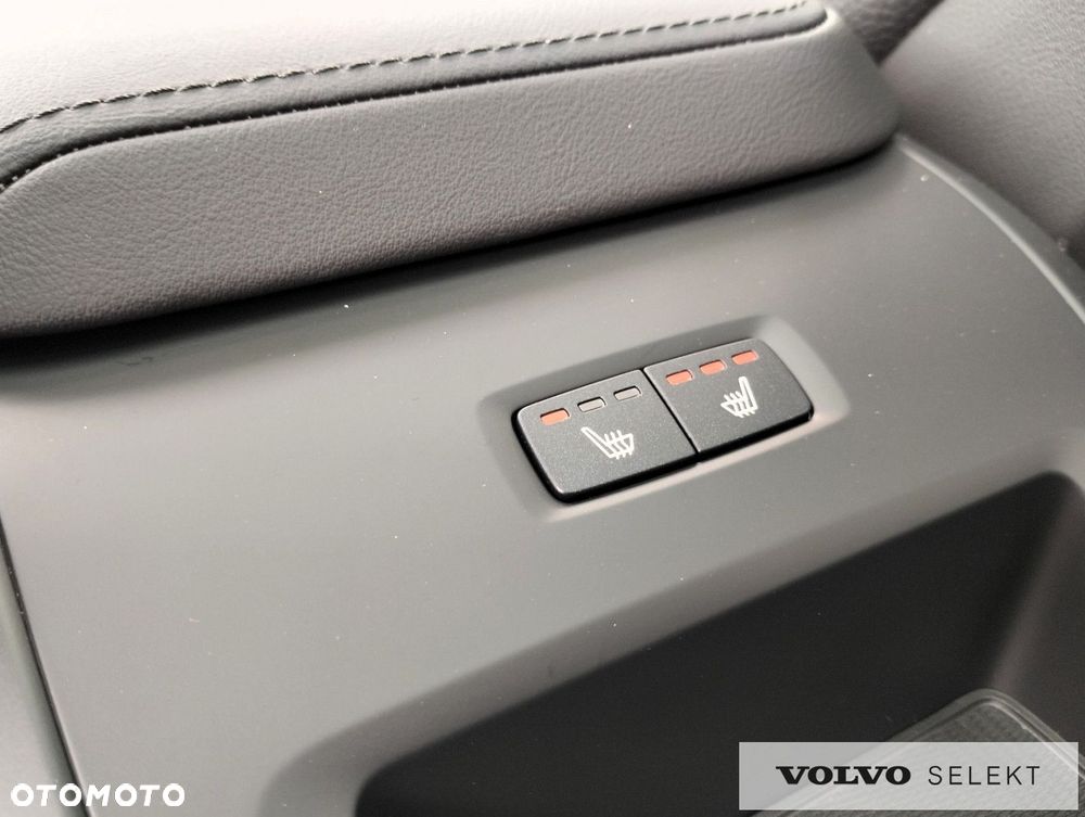 Volvo XC 60 - 25