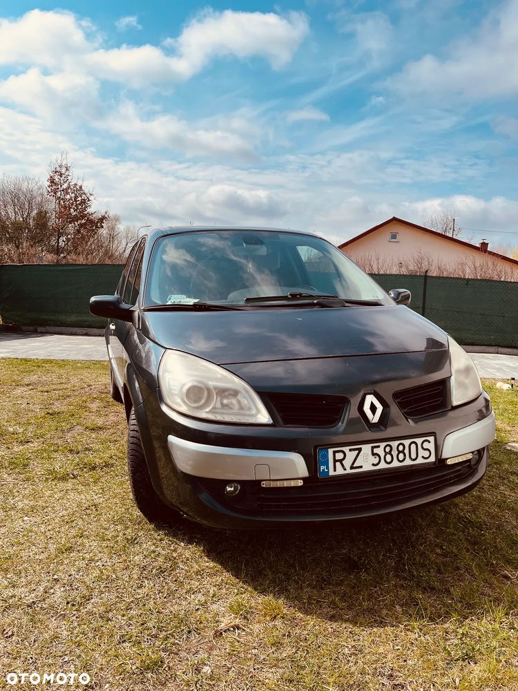 Renault Scenic 1.5 dCi Alize - 1