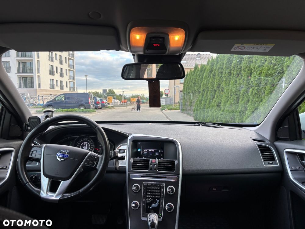 Volvo XC 60 - 21