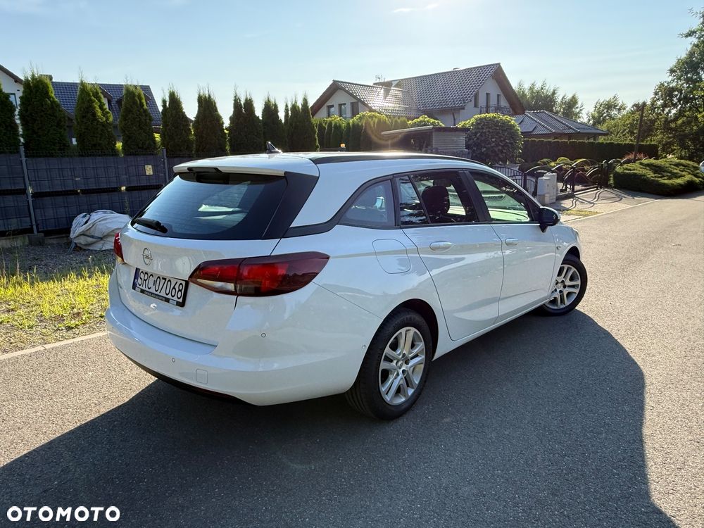 Opel Astra 1.6 CDTI Sport - 4