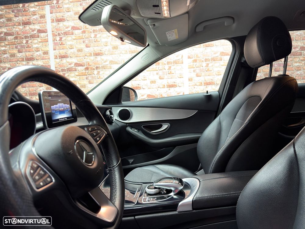 Mercedes-Benz C 350 - 12