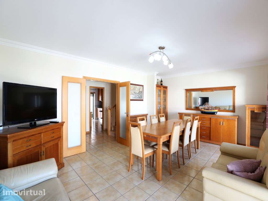 Moradia T3+1 em Condomínio Privado - Vista Mar que Apaixona - Grande imagem: 4/21