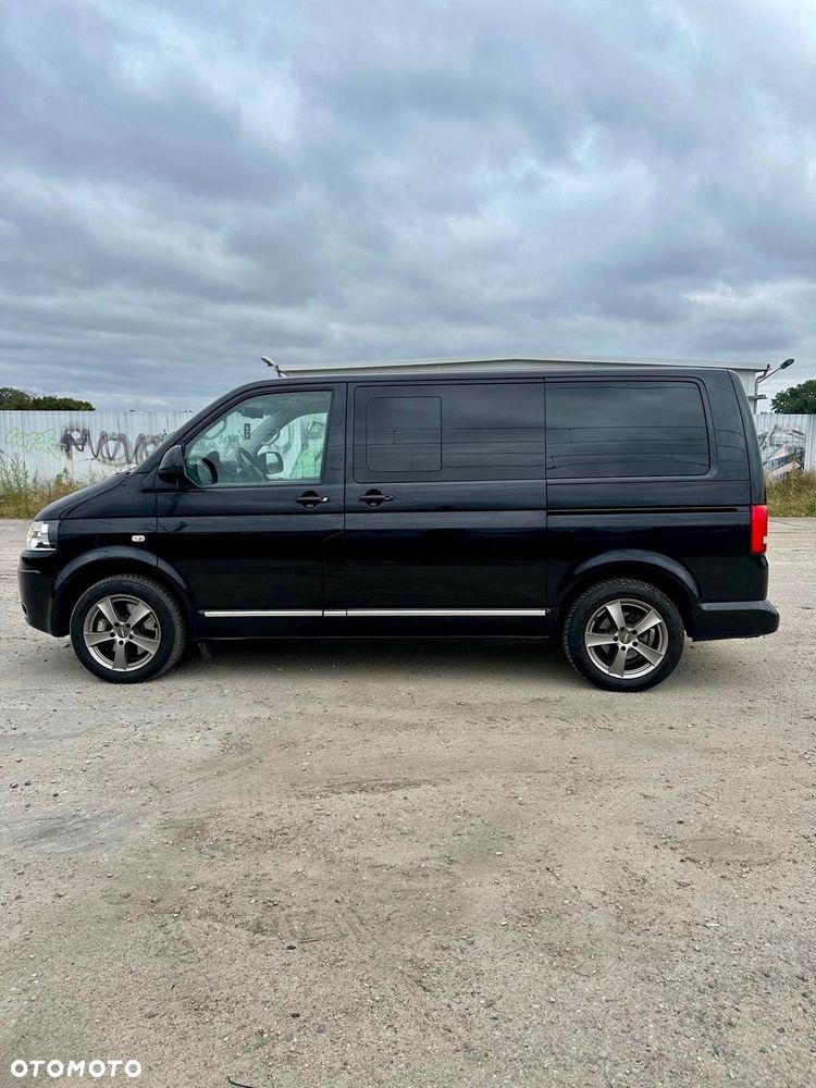 Volkswagen Multivan - 8