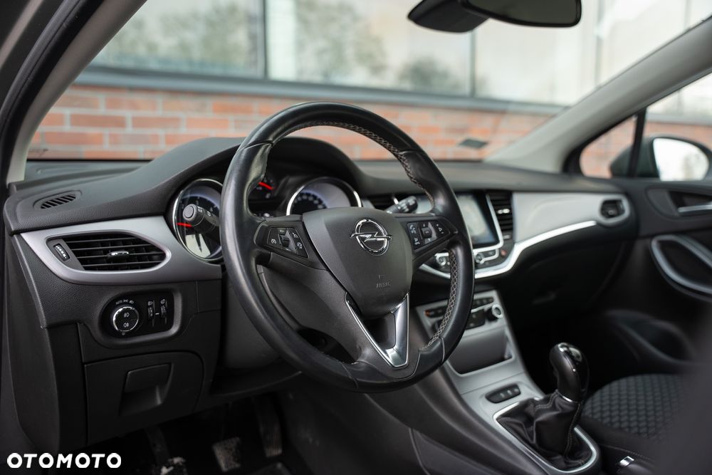 Opel Astra 1.6 D (CDTI) Start/Stop Business - 23