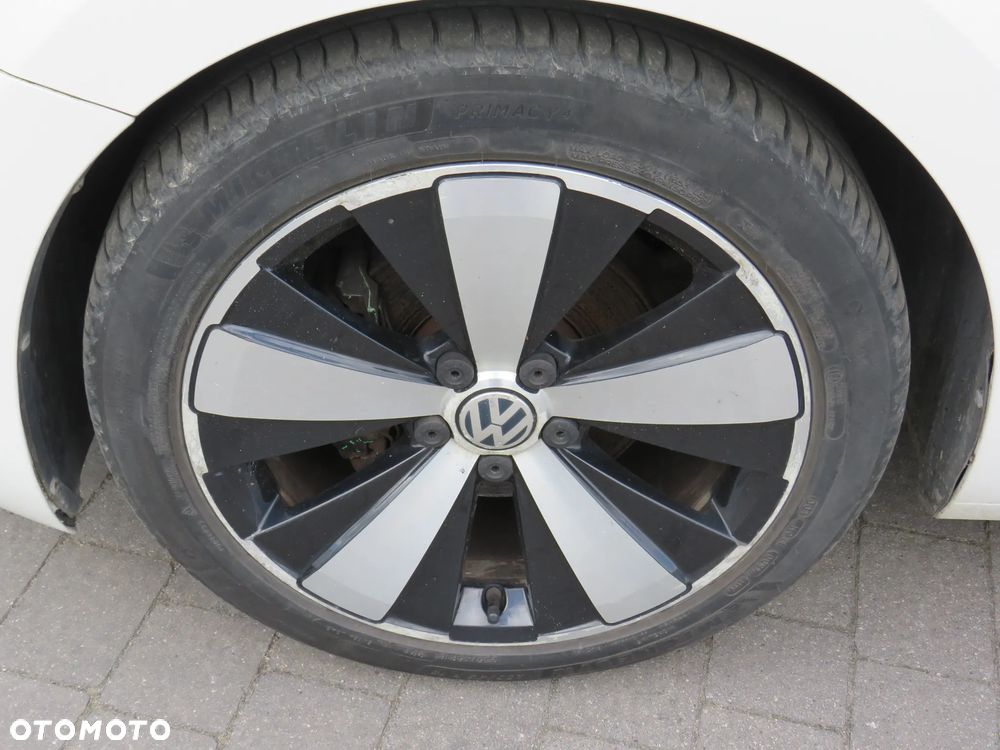 Volkswagen Beetle 2.0 TDI - 35
