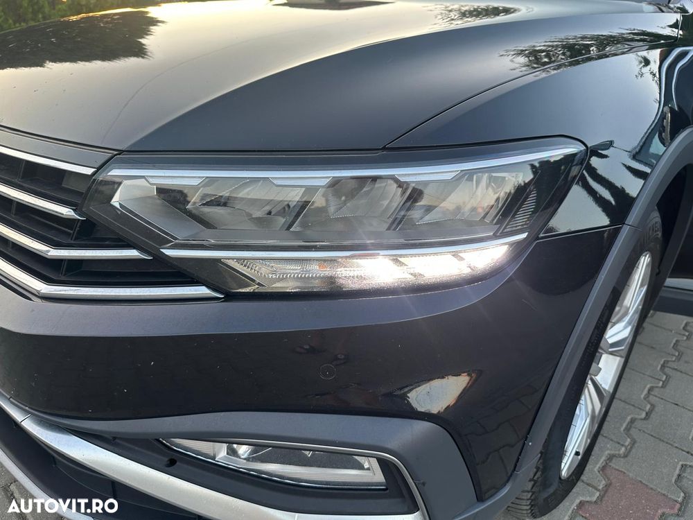 Volkswagen Passat Alltrack 2.0 TDI SCR 4Motion DSG (BMT) - 32