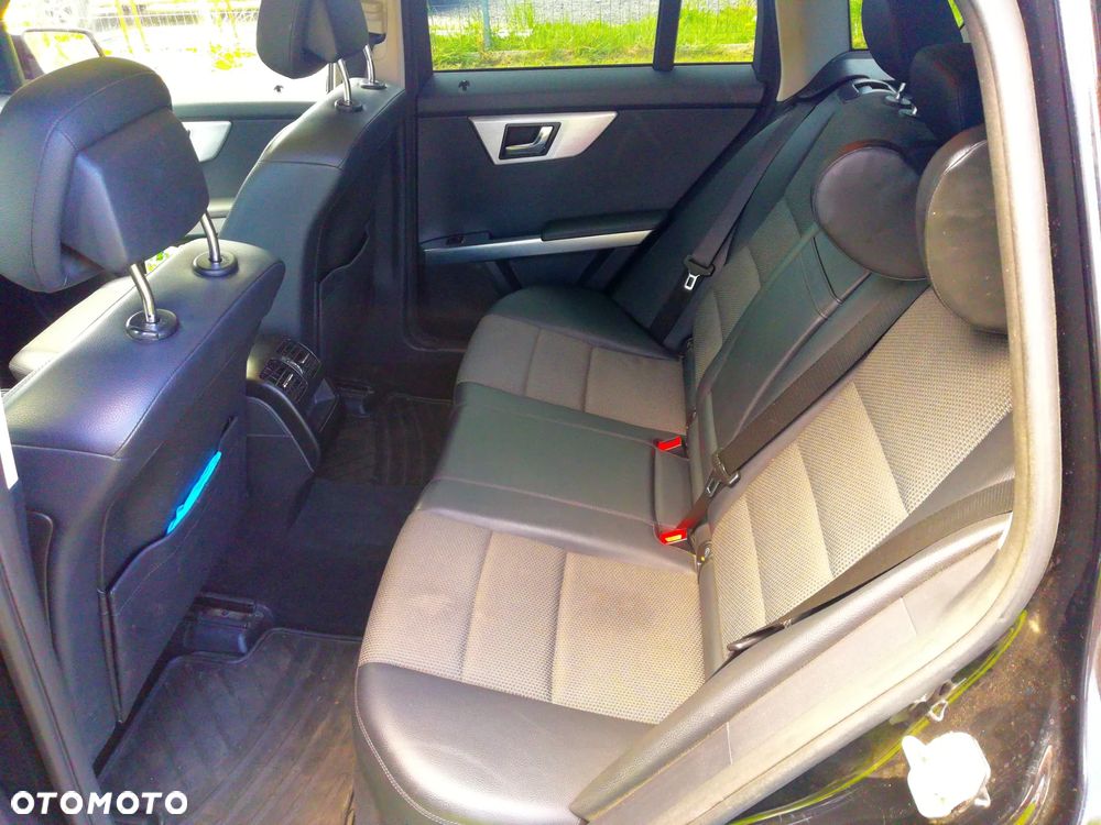Mercedes-Benz GLK - 22