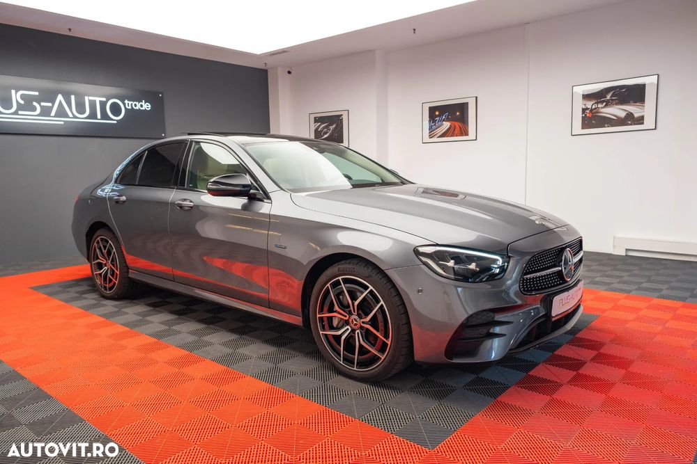 Mercedes-Benz E 300 9G-TRONIC AMG Line - 2