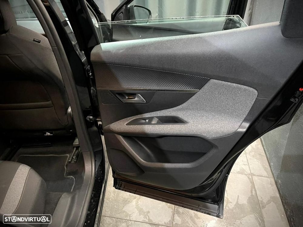 Peugeot 3008 BlueHDi 130 Stop & Start EAT8 Active Pack - 14