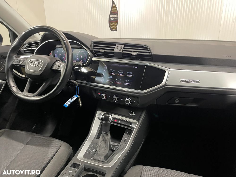 Audi Q3 2.0 35 TDI S tronic quattro Advanced - 8
