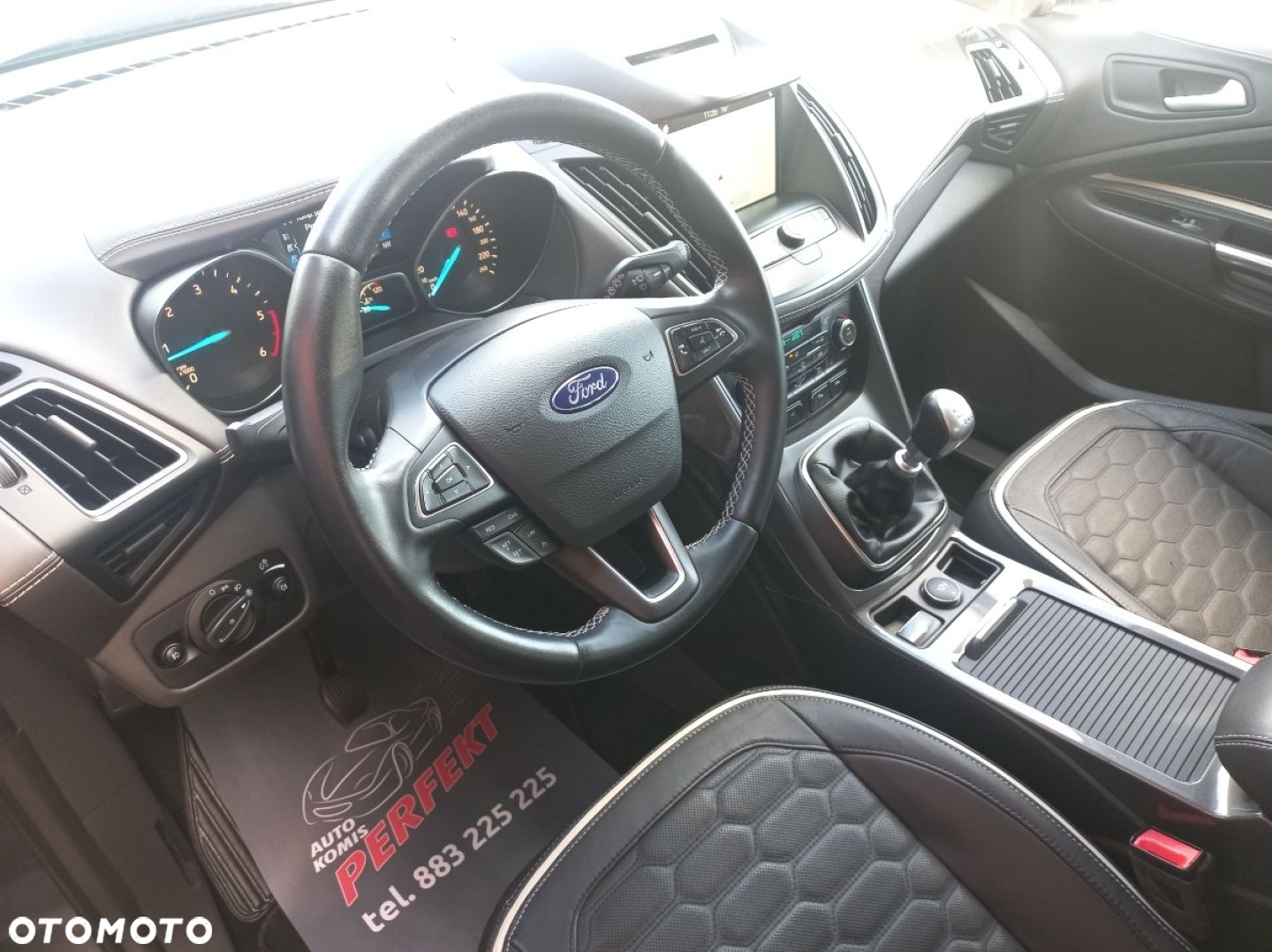 Ford Kuga - 13