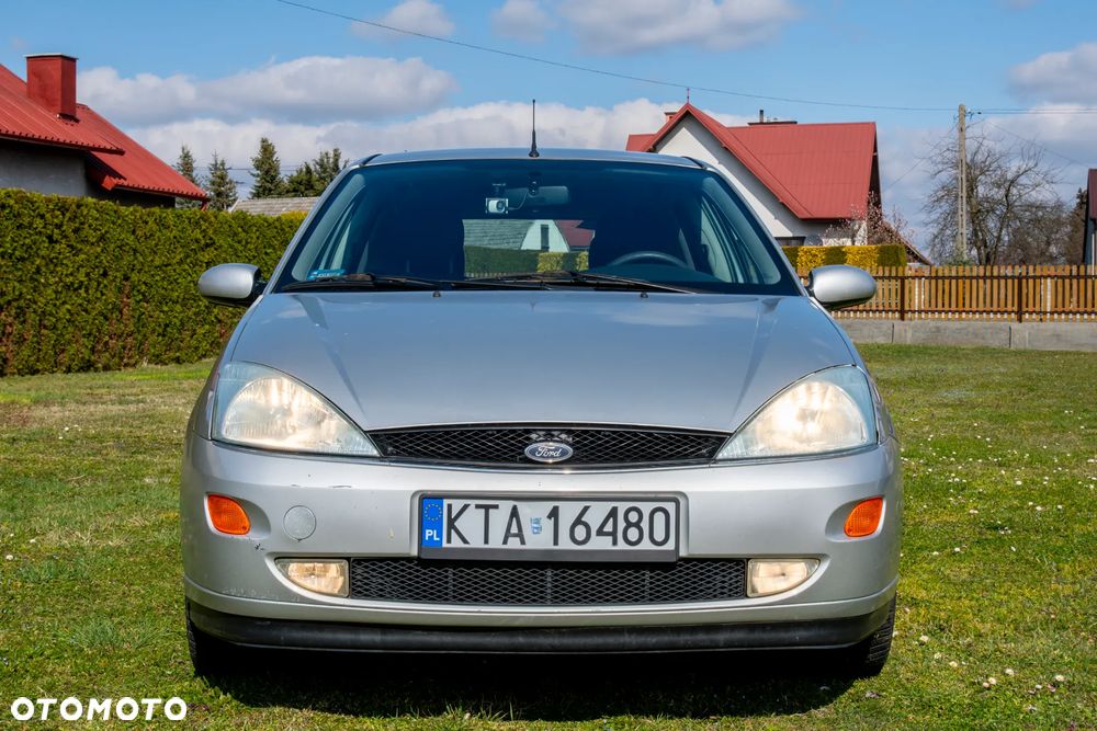 Ford Focus Trend - 3