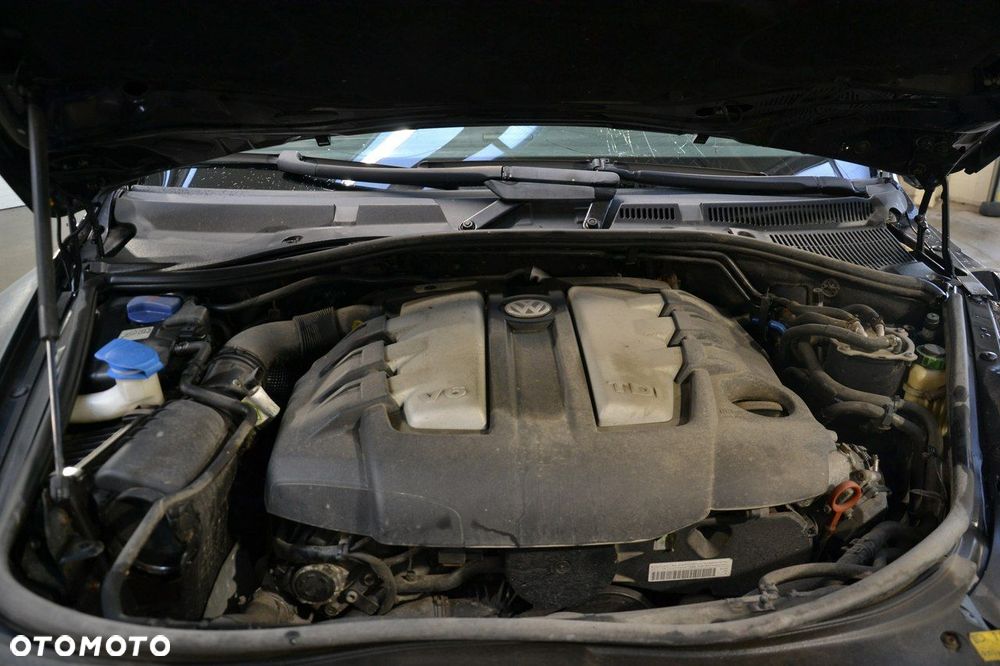 Volkswagen Touareg - 10