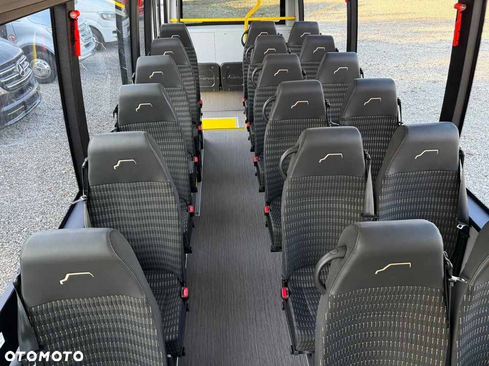 Mercedes-Benz Sprinter CITY - 19