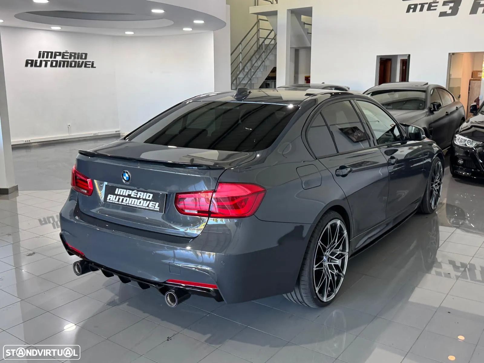 BMW 330 e iPerformance Pack M - 9
