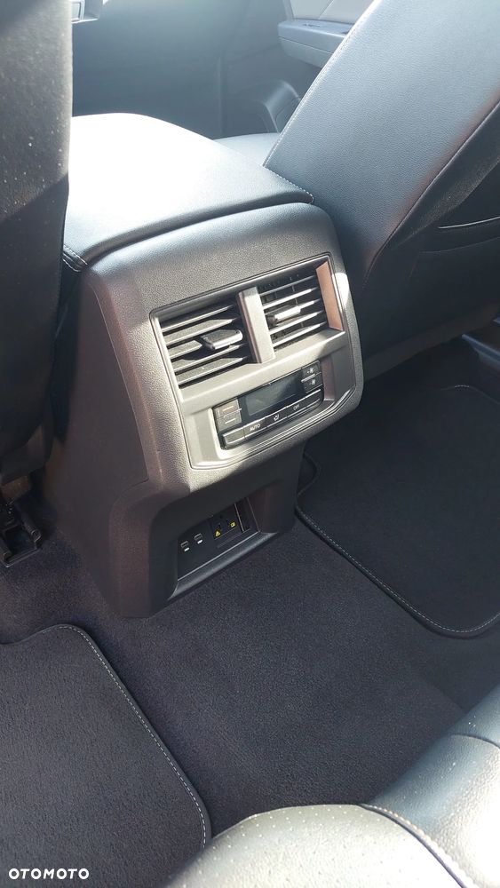 Volkswagen Atlas - 17