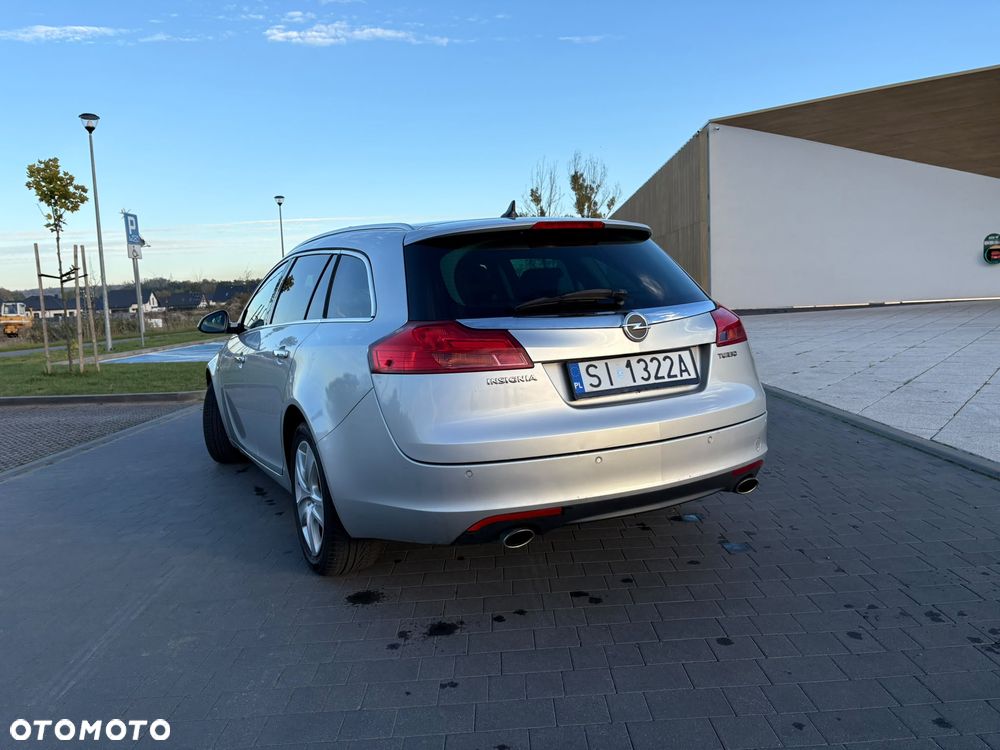 Opel Insignia - 11