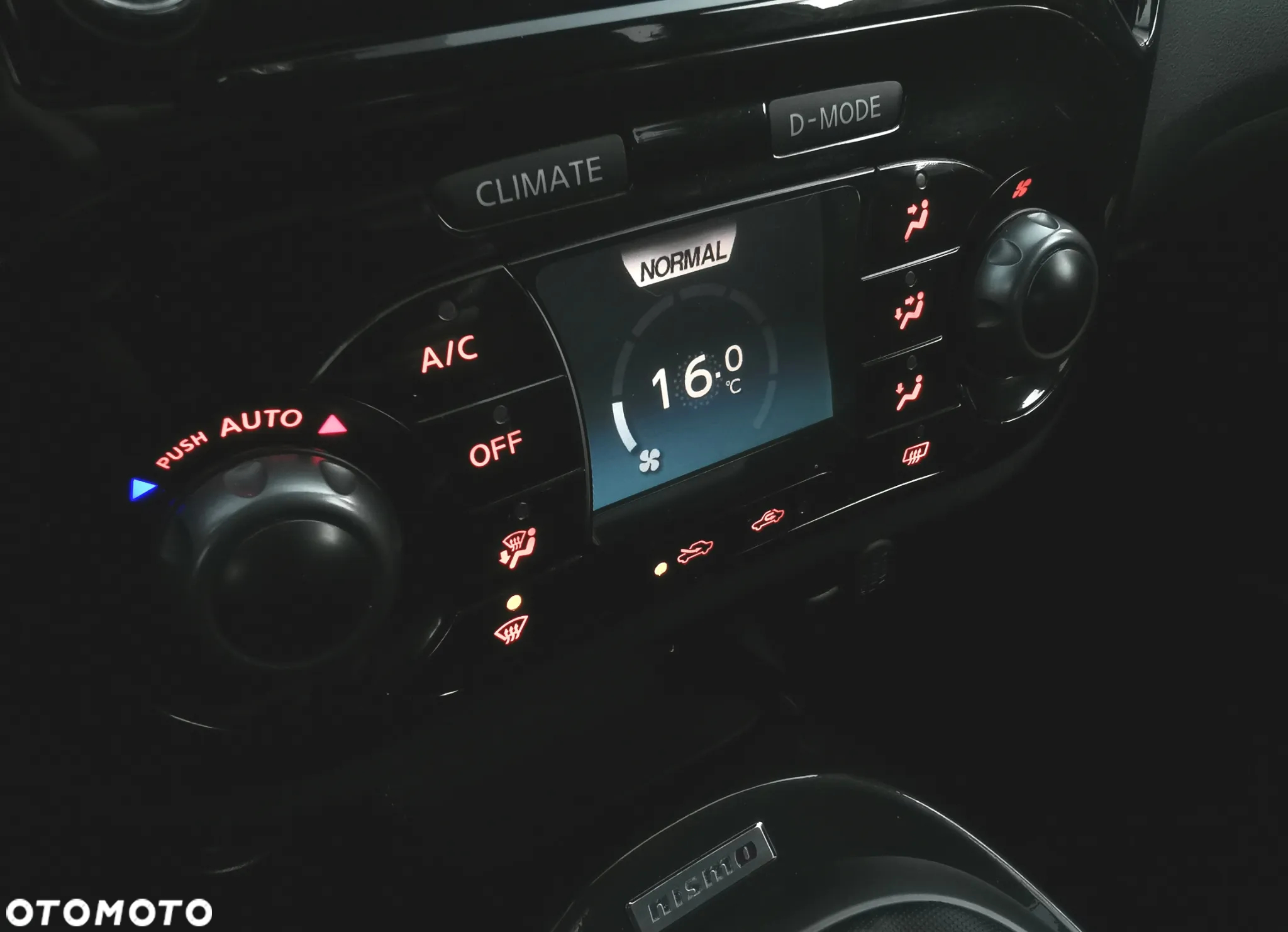 Nissan Juke 1.6 DIG-T Nismo - 38