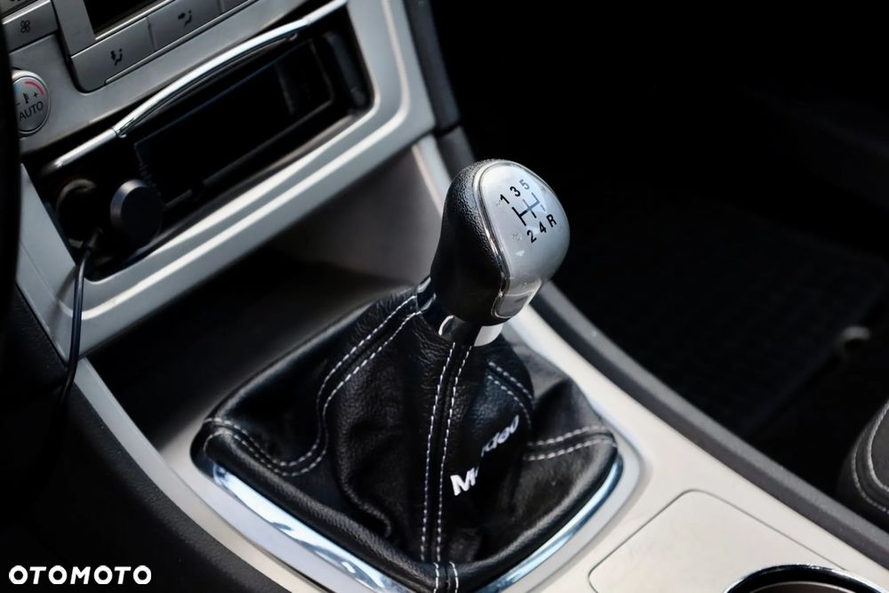 Ford Mondeo - 19