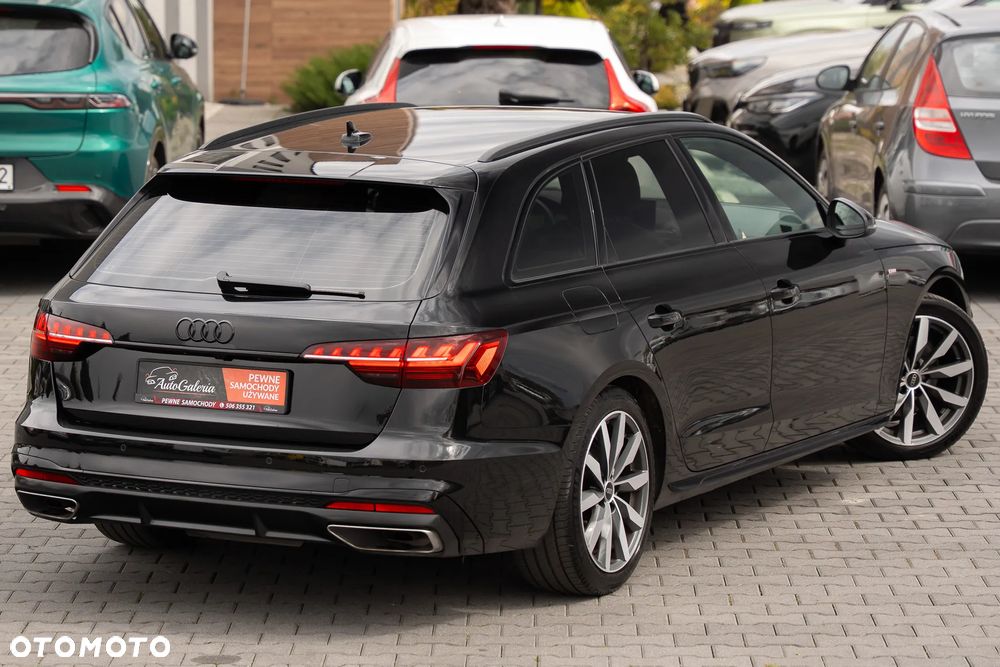 Audi A4 Avant 35 TFSI S tronic S line - 12