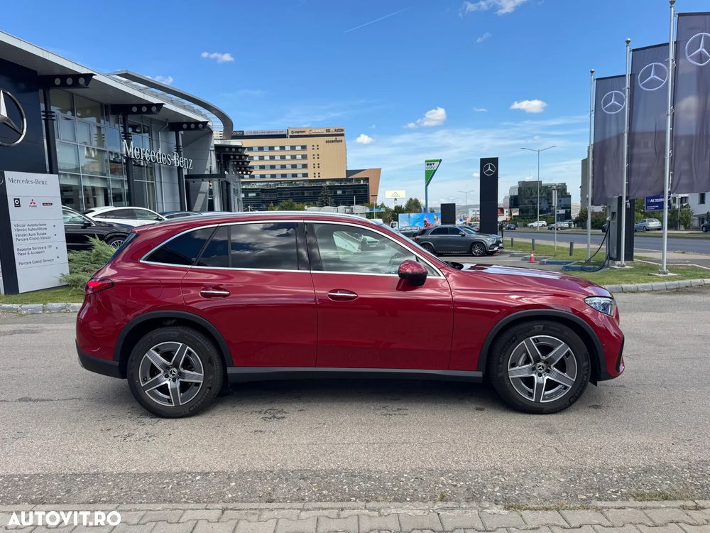 Mercedes-Benz GLC 220 d 4Matic 9G-TRONIC AMG Line Advanced - 17