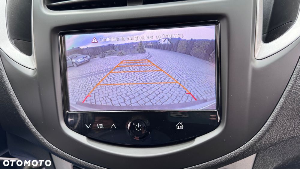 Chevrolet Trax - 26
