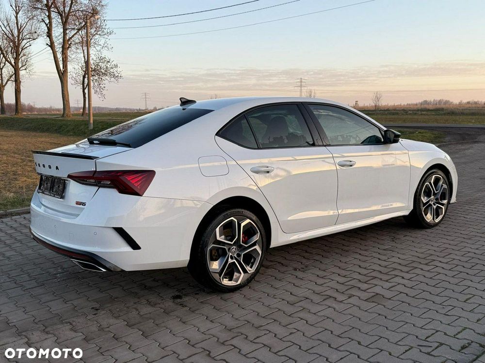 Skoda Octavia 2.0 TSI RS DSG - 3