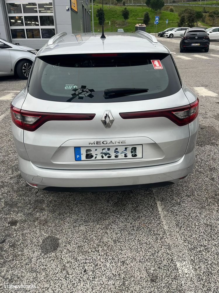 Renault Mégane Sport Tourer 1.5 Blue dCi Zen - 4