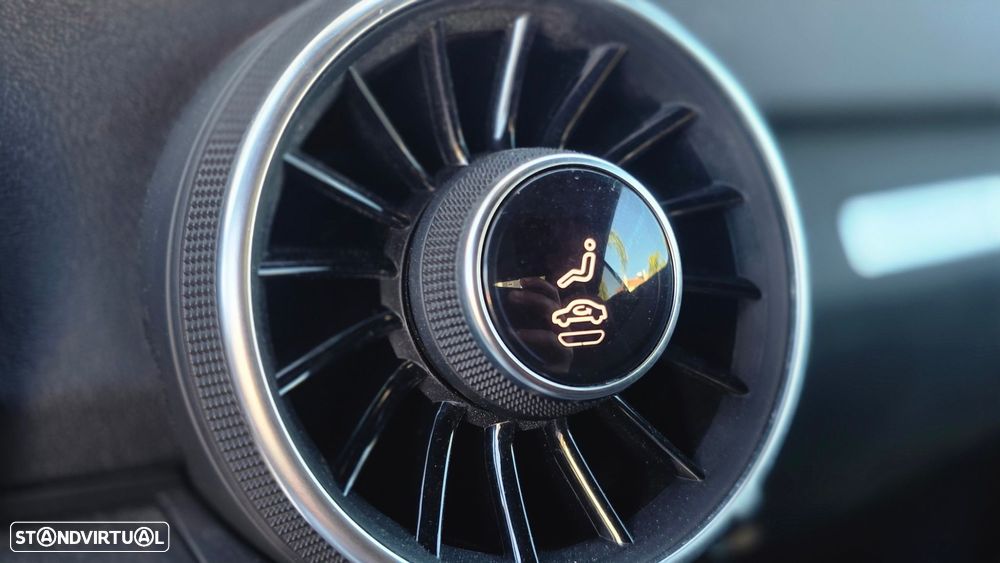 Audi TT Coupé 2.0 TDI S-line - 30