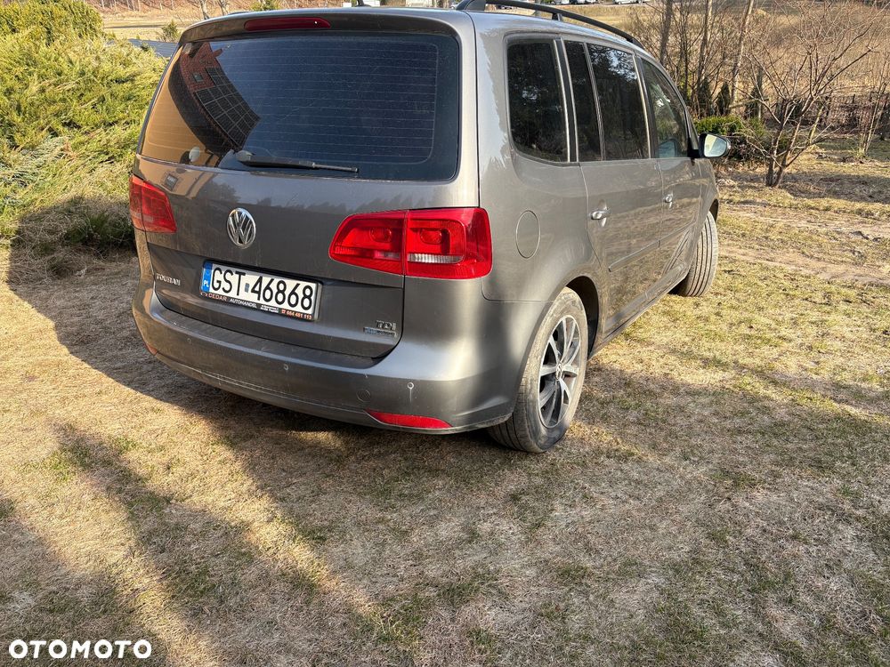 Volkswagen Touran 1.6 TDI DPF BlueMot Comfortline - 4